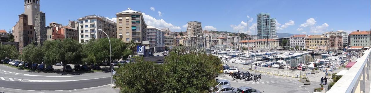 Bed&Bluup Hotel Savona Exterior photo